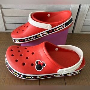Crocs Women’s Minnie Mouse Classic Clogs